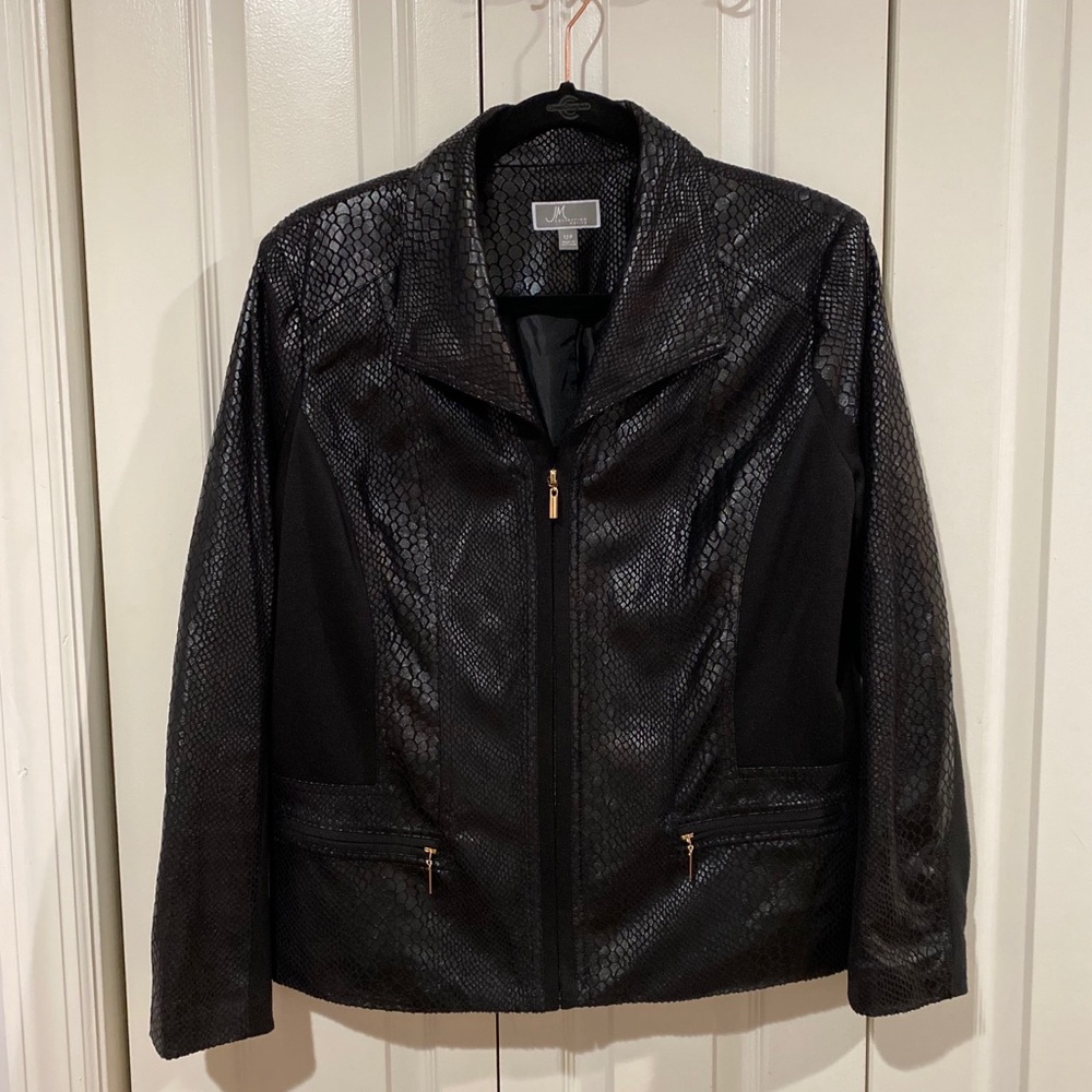 Women’s black coat